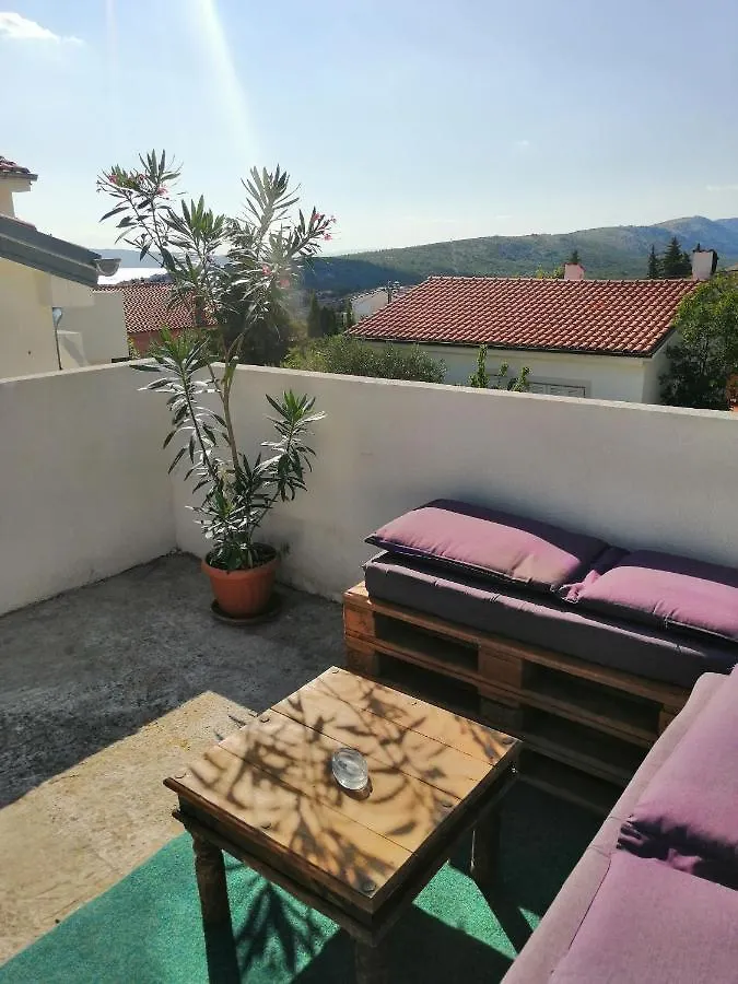 Apartments Tina Novi Vinodolski