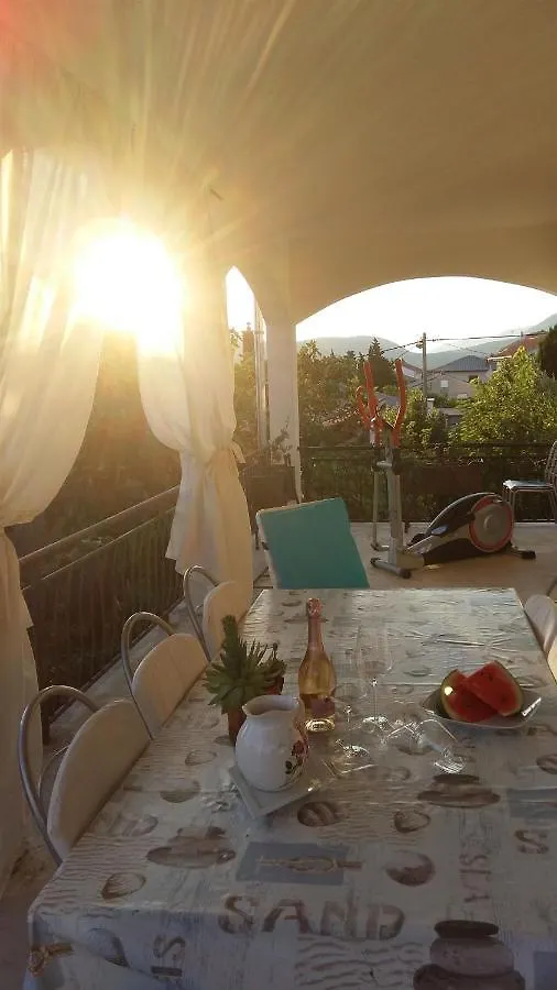 Apartments Tina Novi Vinodolski