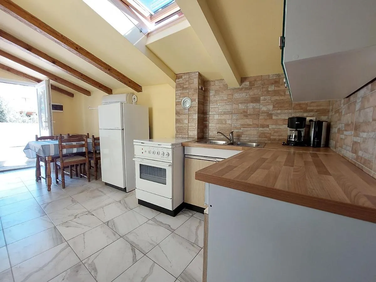 Apartments Tina Novi Vinodolski