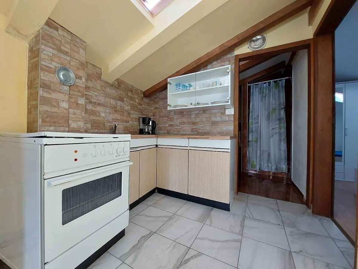 Apartments Tina Novi Vinodolski