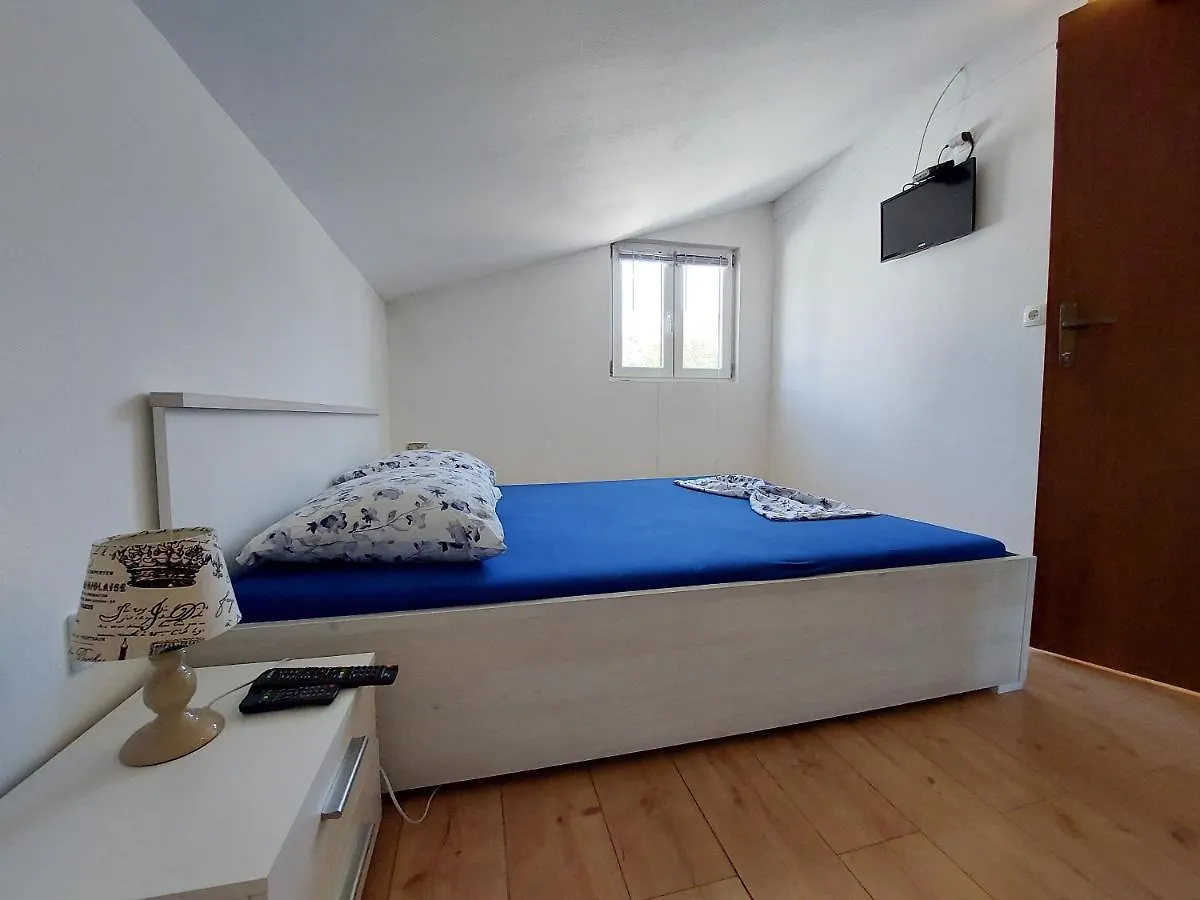 Apartments Tina Novi Vinodolski Croatia