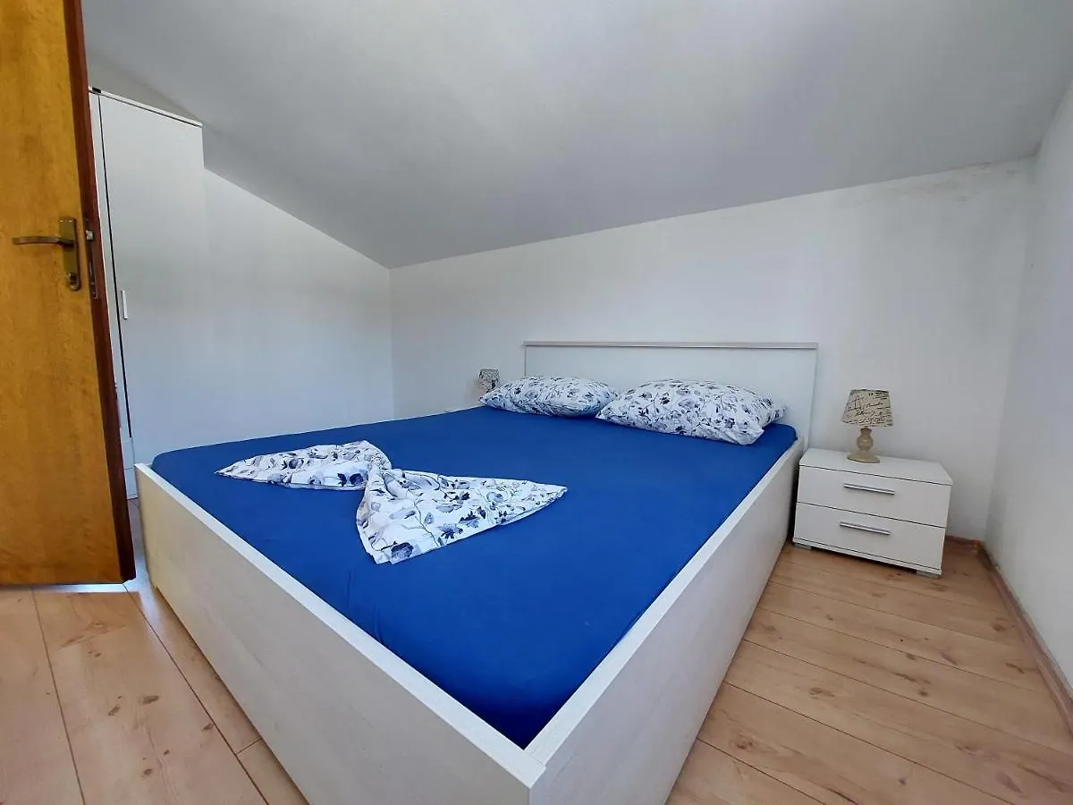 Apartments Tina Novi Vinodolski Croatia