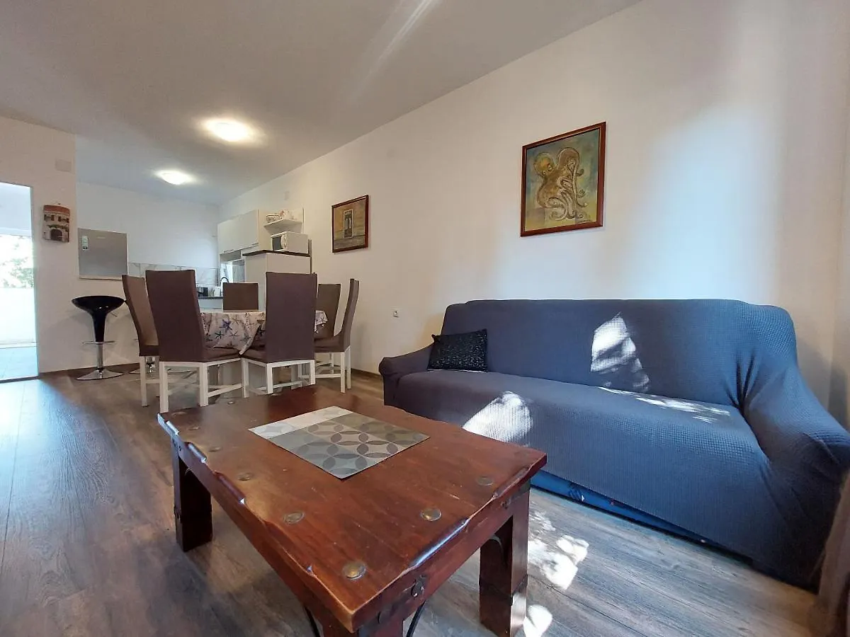 Apartments Tina Novi Vinodolski