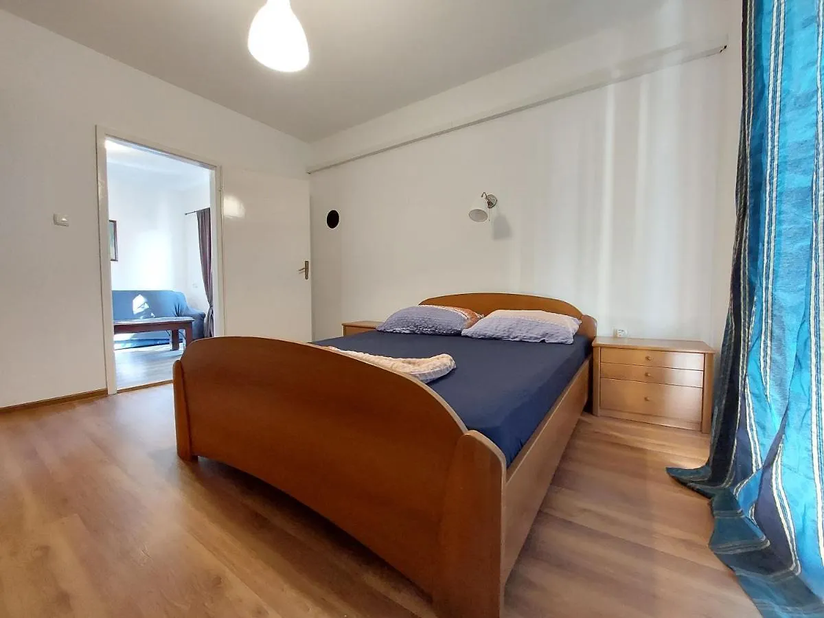 Apartments Tina Novi Vinodolski